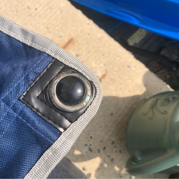 “Nissan Genuine Parts And Service Total Confidence” Folding Chair With Bag. - Picture 8 of 8